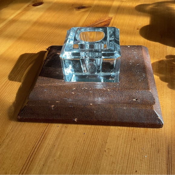 Vintage Other - VINTAGE LEATHER & LEAD CRYSTAL INKWELL PEN HOLDER GLOWY URANIUM ART DECO